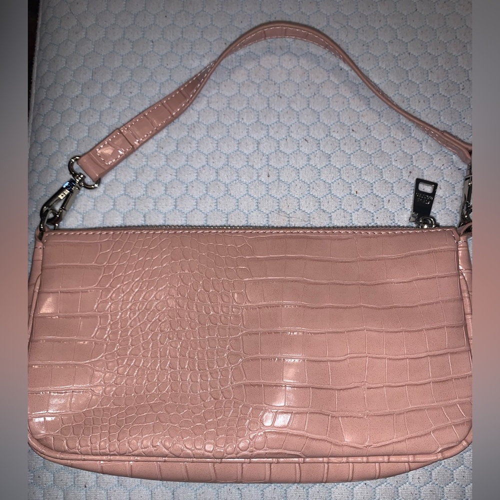 Steve Madden off the shoulder bag